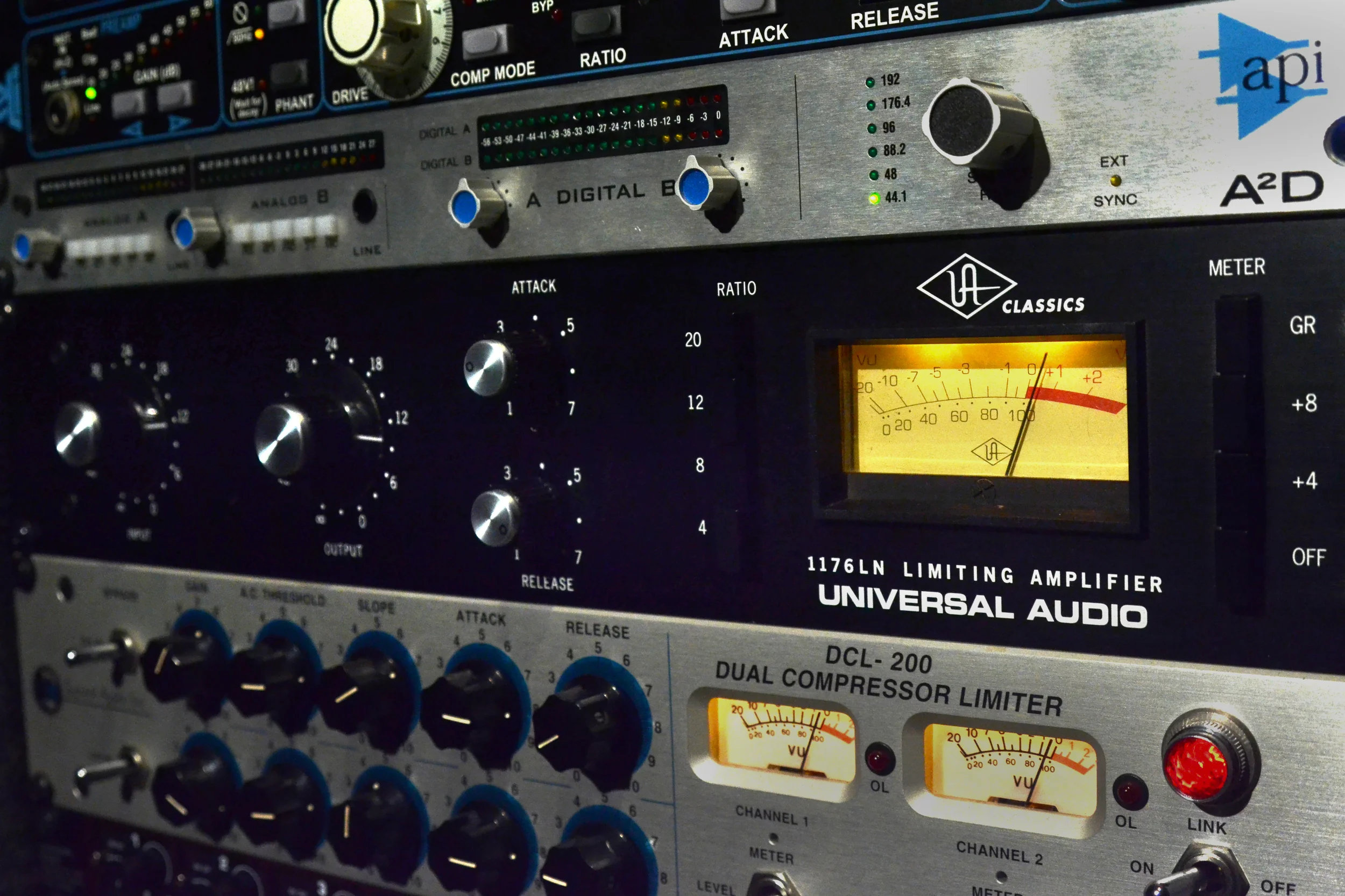 DTM・DAW UNIVERSAL AUDIO 1176LN 1176LN Classic Limiting Amplifier – Universal Audio